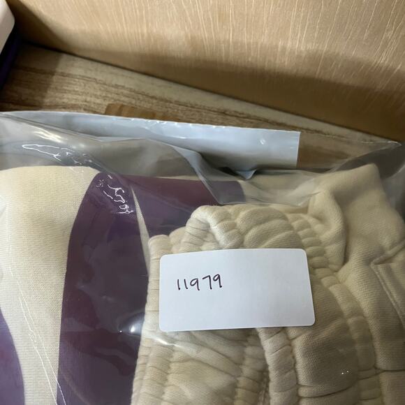 Nike Shorts Mens Size S Beige Purple Logo Athletic Casual Drawstring Lightweight - Picture 8 of 8